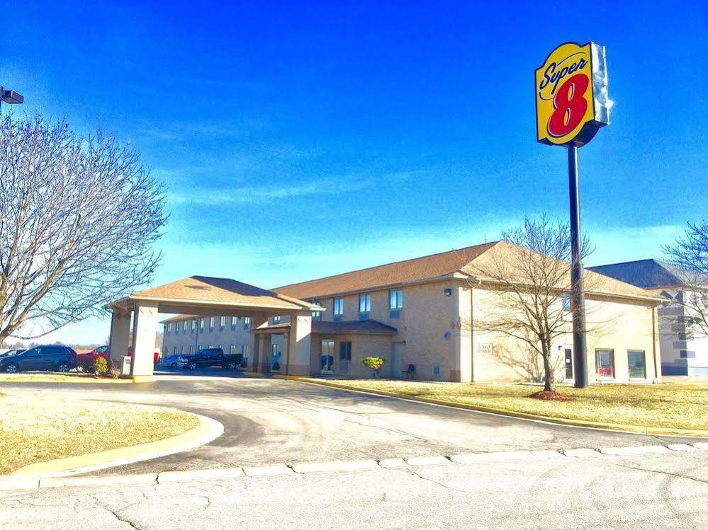 Super 8 By Wyndham Kokomo Exterior foto
